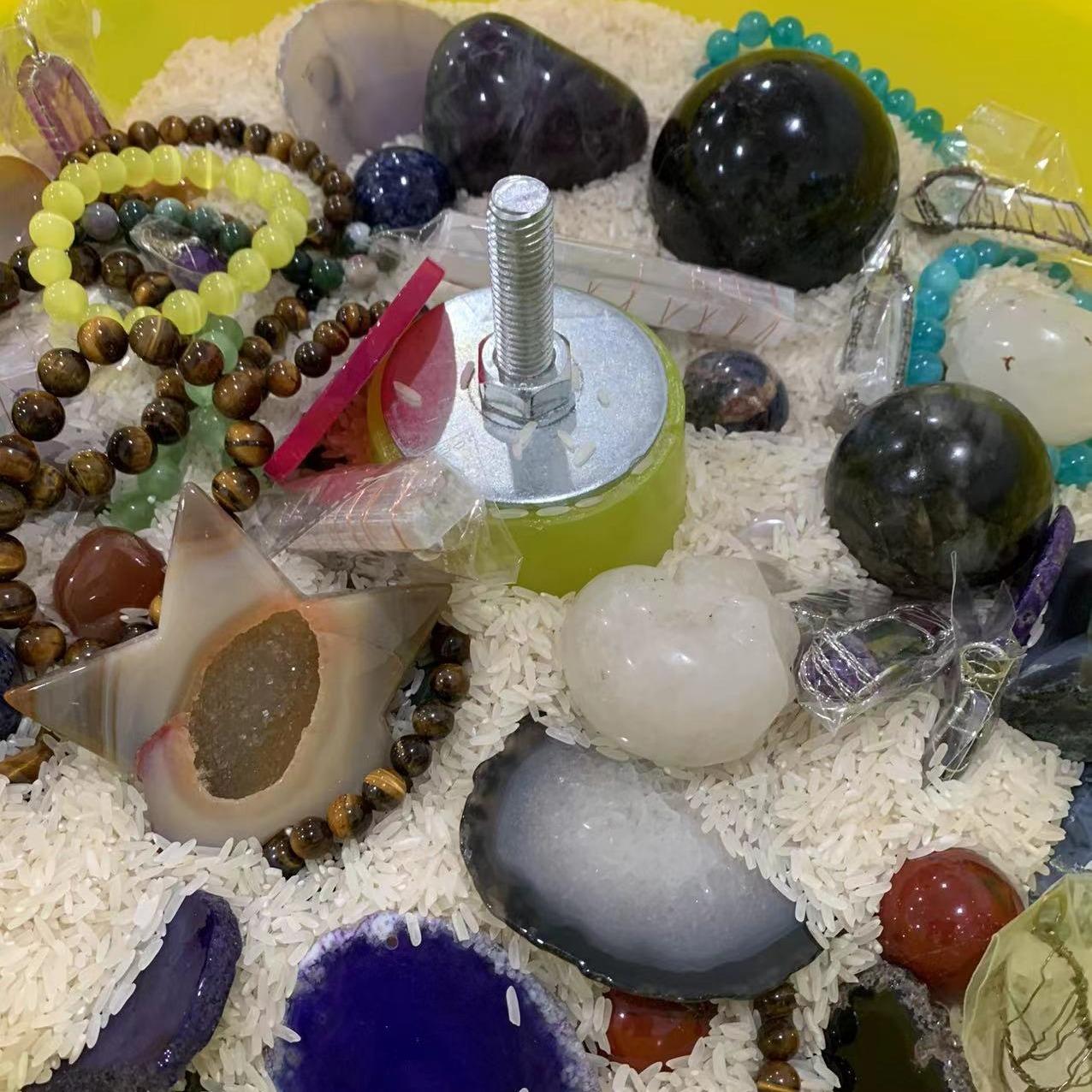 Polishing Crystal Amazing Scoop - HighlandCrystal Main